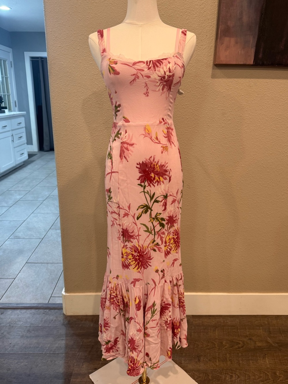 Reformation Irisa Dress - Chrysanthemum